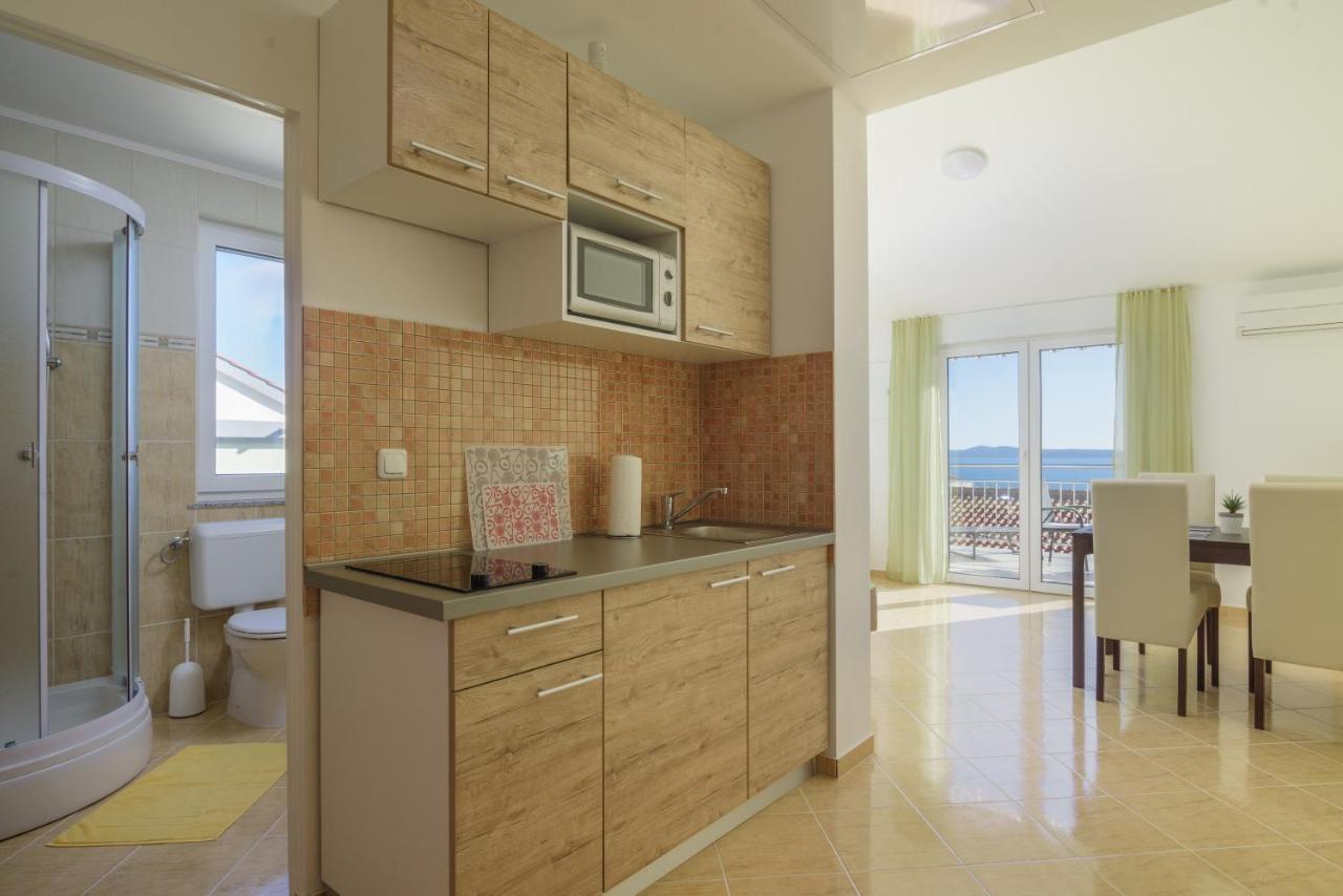 Apartmani Emil Trogir Exterior photo