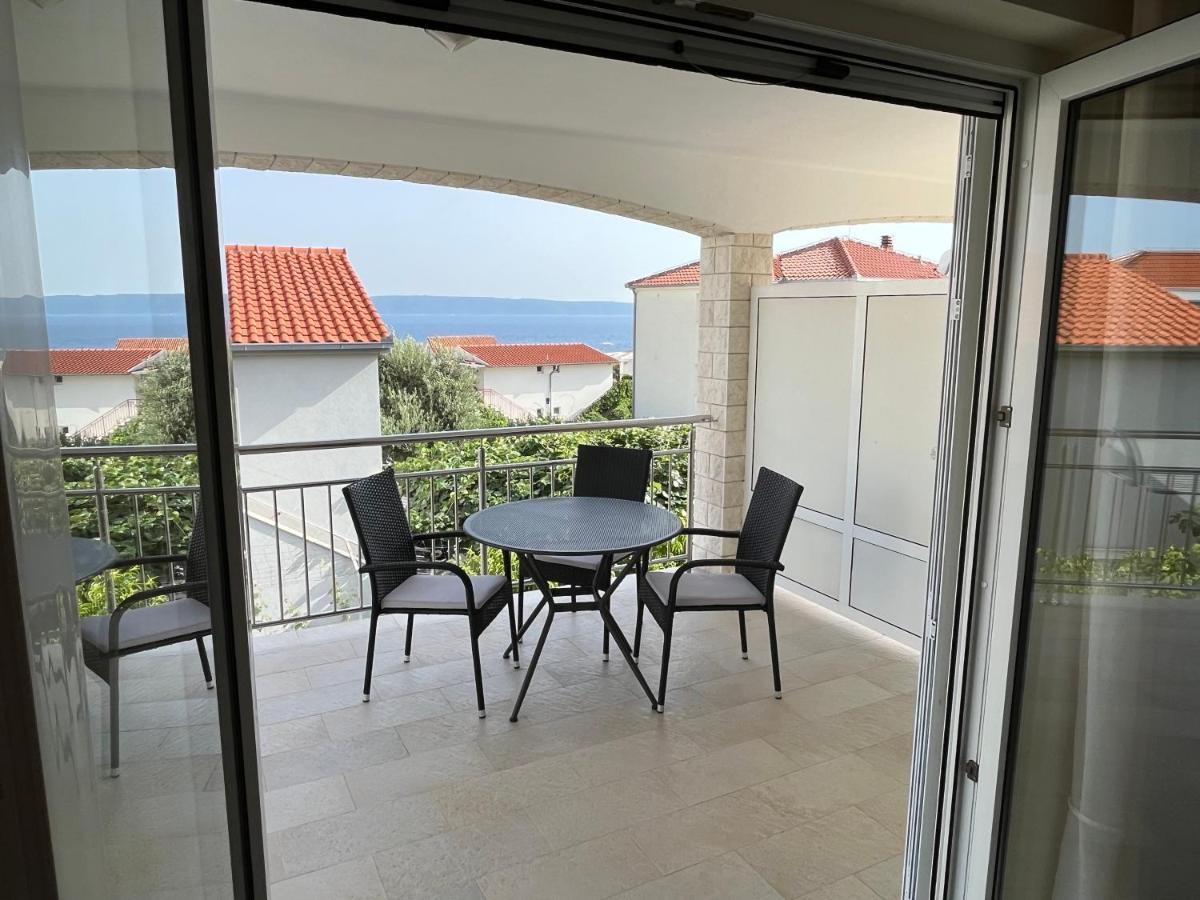 Apartmani Emil Trogir Exterior photo