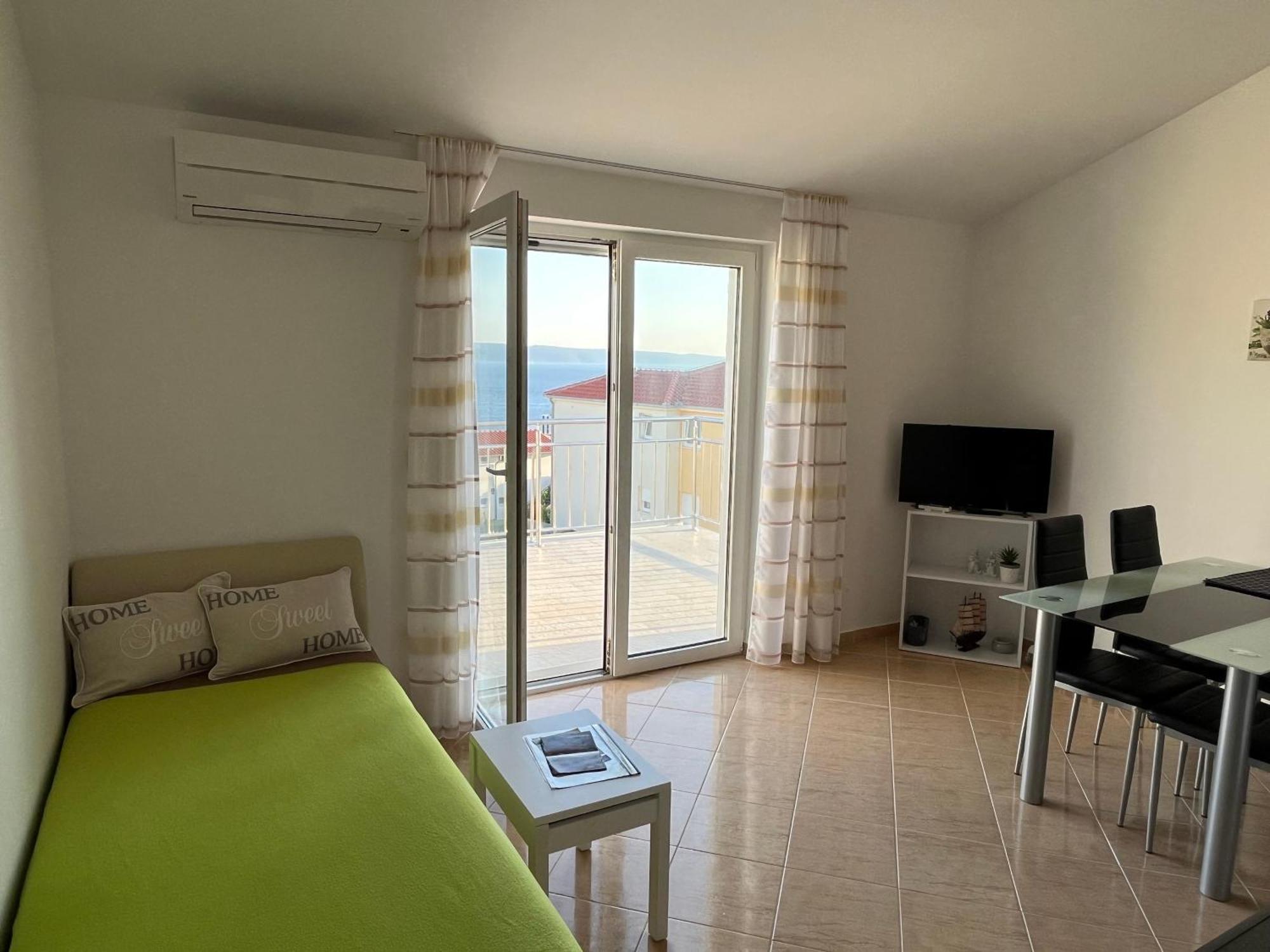 Apartmani Emil Trogir Exterior photo